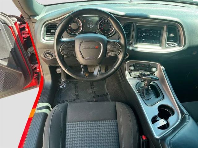 2022 Dodge Challenger SXT