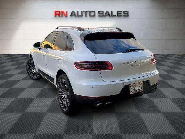 2015 Porsche Macan S