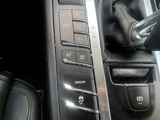 2015 Porsche Macan S