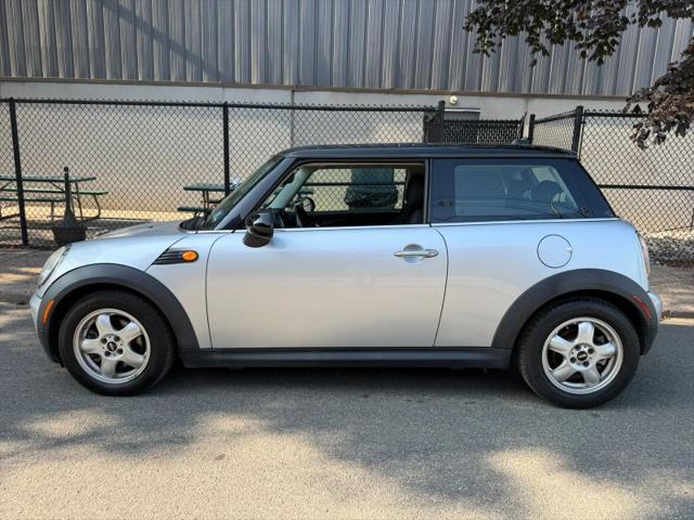 2010 MINI Cooper Cooper