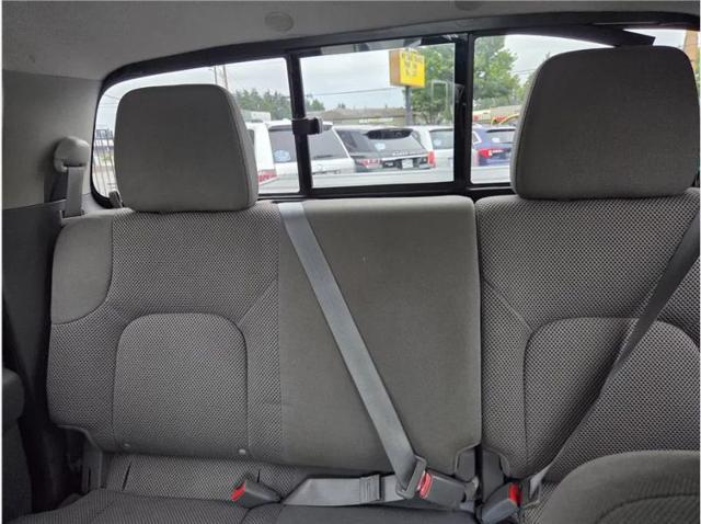 2021 Nissan Frontier Crew Cab SV 4x2