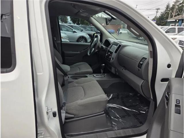 2021 Nissan Frontier Crew Cab SV 4x2