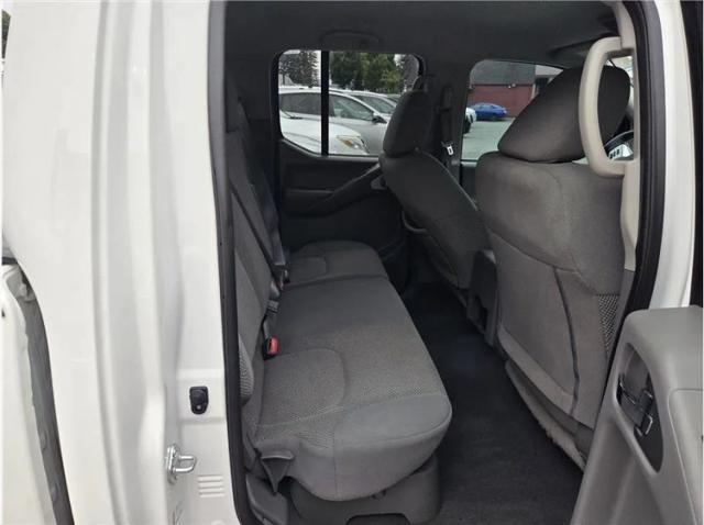 2021 Nissan Frontier Crew Cab SV 4x2