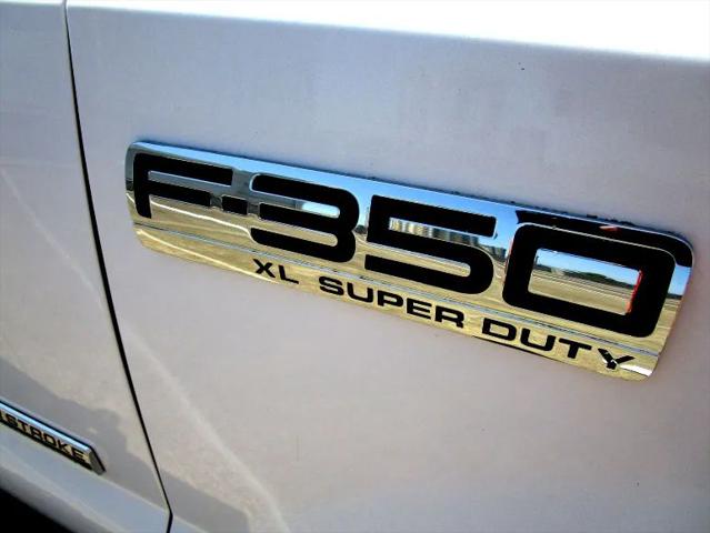 2006 Ford F-350 XL