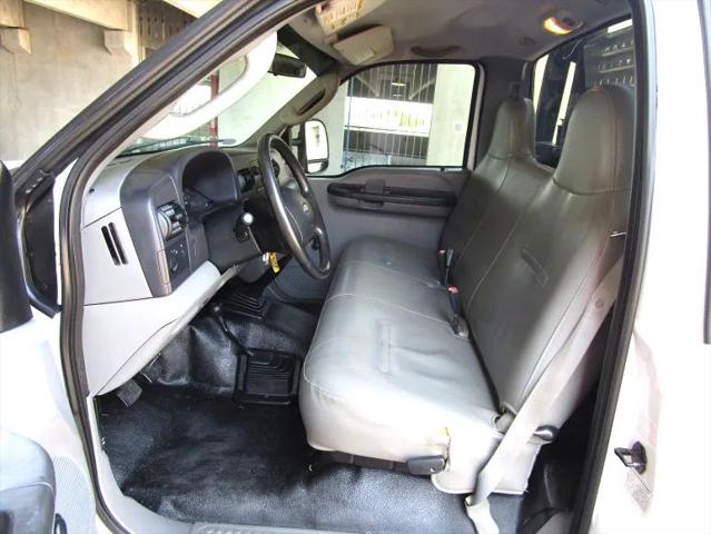 2006 Ford F-350 XL