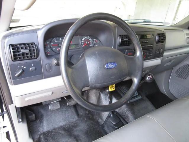 2006 Ford F-350 XL