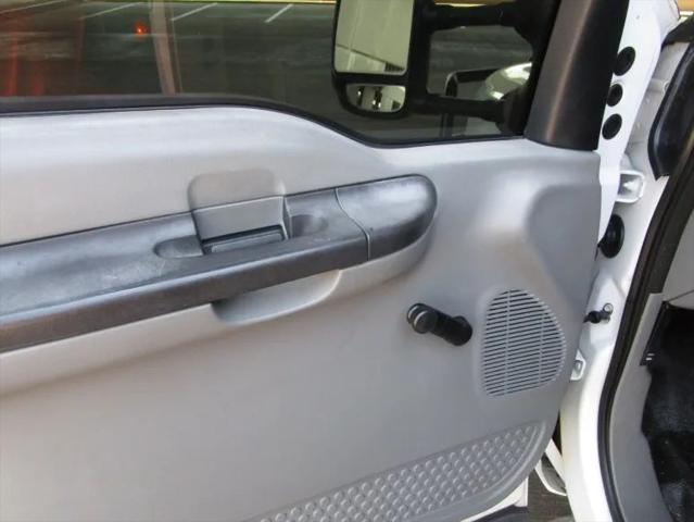 2006 Ford F-350 XL