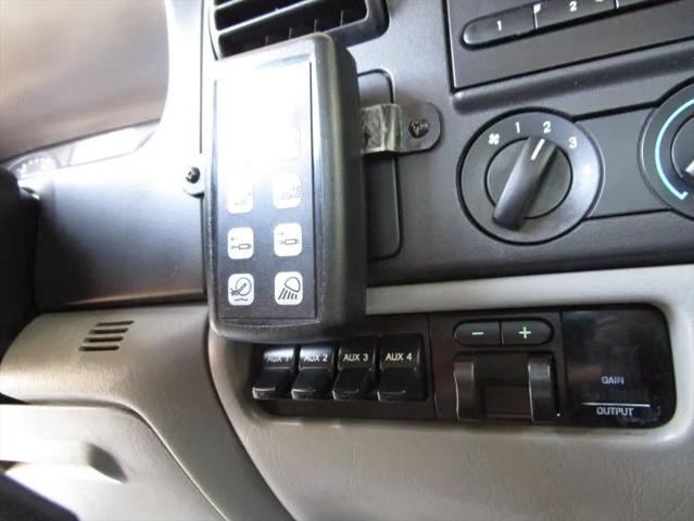 2006 Ford F-350 XL