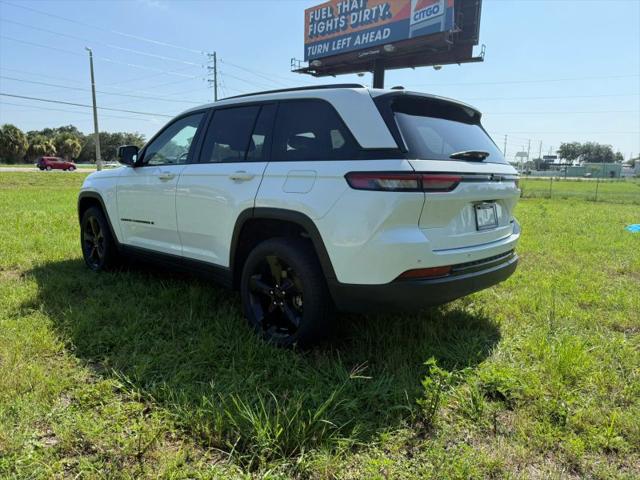2023 Jeep Grand Cherokee Limited 4x2