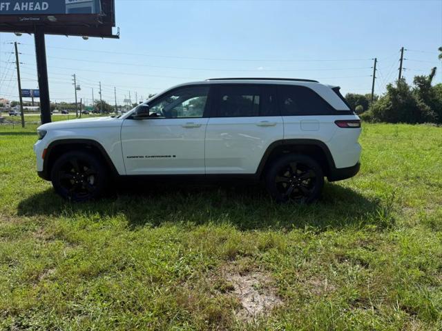 2023 Jeep Grand Cherokee Limited 4x2
