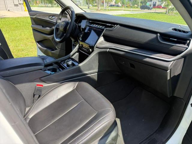 2023 Jeep Grand Cherokee Limited 4x2