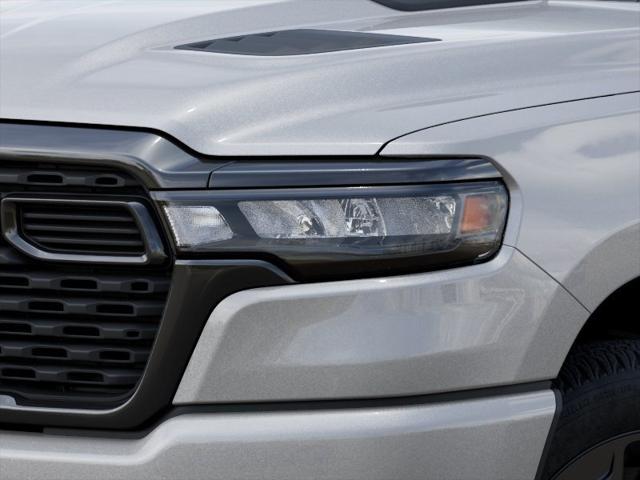 2026 Ram 1500 Express Quad Cab 4x4 64 Box