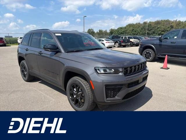2026 Jeep Grand Cherokee GRAND CHEROKEE LAREDO ALTITUDE 4X4 2026 Jeep Grand Cherokee GRAND CHEROKEE LAREDO ALTITUDE 4X4