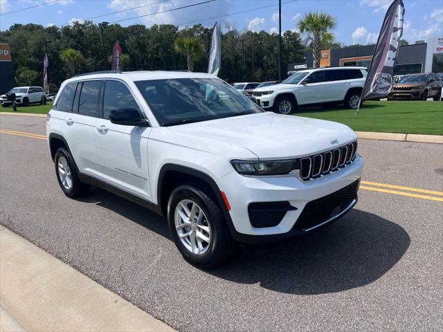 2026 Jeep Grand Cherokee GRAND CHEROKEE LAREDO 4X2 2026 Jeep Grand Cherokee GRAND CHEROKEE LAREDO 4X2