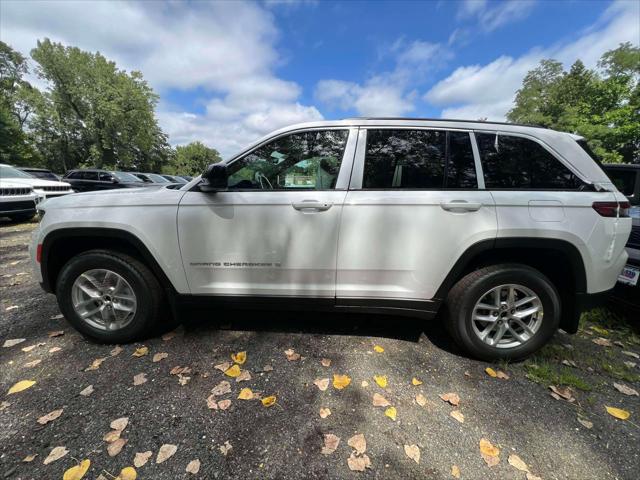 2026 Jeep Grand Cherokee GRAND CHEROKEE LAREDO X 4X4 2026 Jeep Grand Cherokee GRAND CHEROKEE LAREDO X 4X4
