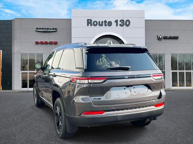 2026 Jeep Grand Cherokee GRAND CHEROKEE LAREDO ALTITUDE 4X4 2026 Jeep Grand Cherokee GRAND CHEROKEE LAREDO ALTITUDE 4X4