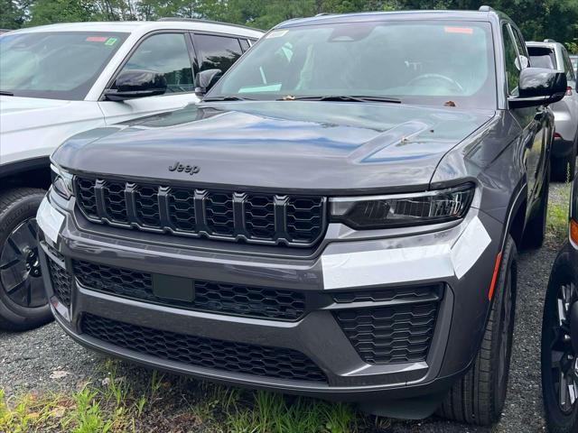 2026 Jeep Grand Cherokee GRAND CHEROKEE LAREDO ALTITUDE 4X4 2026 Jeep Grand Cherokee GRAND CHEROKEE LAREDO ALTITUDE 4X4