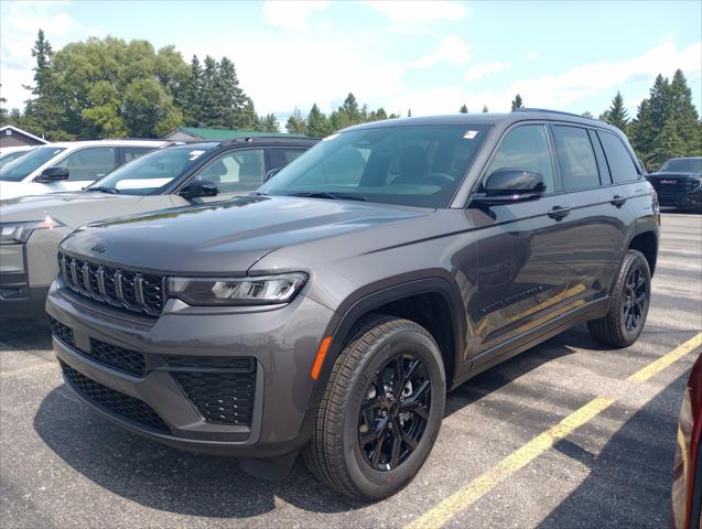 2026 Jeep Grand Cherokee GRAND CHEROKEE LAREDO ALTITUDE 4X4 2026 Jeep Grand Cherokee GRAND CHEROKEE LAREDO ALTITUDE 4X4