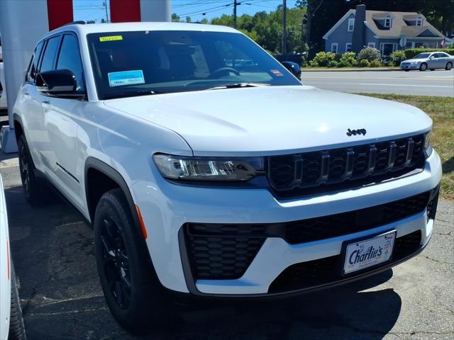 2026 Jeep Grand Cherokee GRAND CHEROKEE LAREDO ALTITUDE 4X4