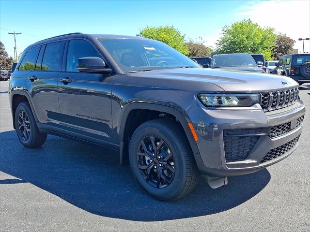 2026 Jeep Grand Cherokee GRAND CHEROKEE LAREDO ALTITUDE 4X4 2026 Jeep Grand Cherokee GRAND CHEROKEE LAREDO ALTITUDE 4X4