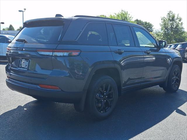 2026 Jeep Grand Cherokee GRAND CHEROKEE LAREDO ALTITUDE 4X4 2026 Jeep Grand Cherokee GRAND CHEROKEE LAREDO ALTITUDE 4X4