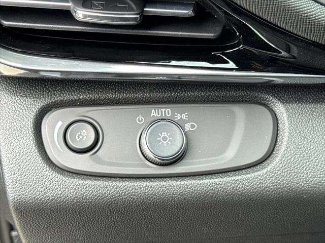 2026 Buick NV Sport Touring FWD
