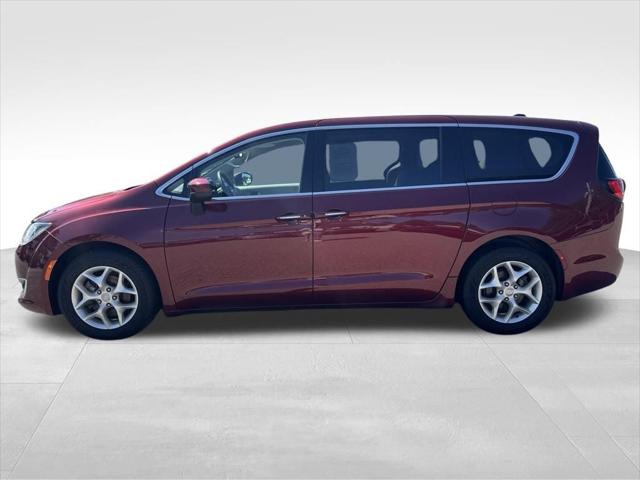 2017 Chrysler Pacifica Touring Plus 2017 Chrysler Pacifica Touring Plus