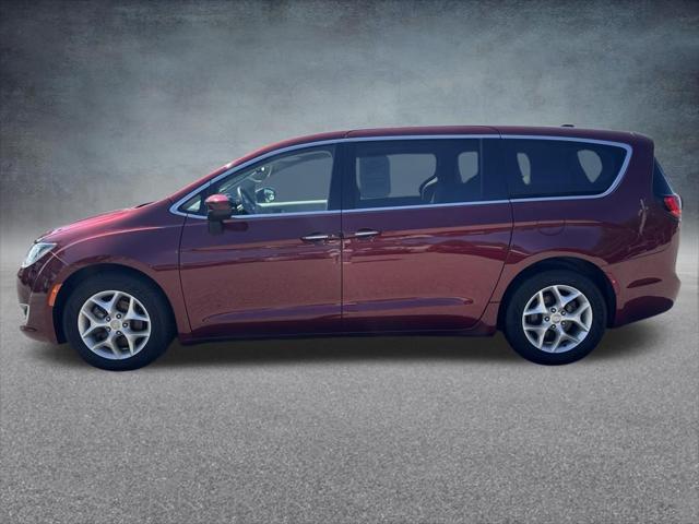 2017 Chrysler Pacifica Touring Plus 2017 Chrysler Pacifica Touring Plus