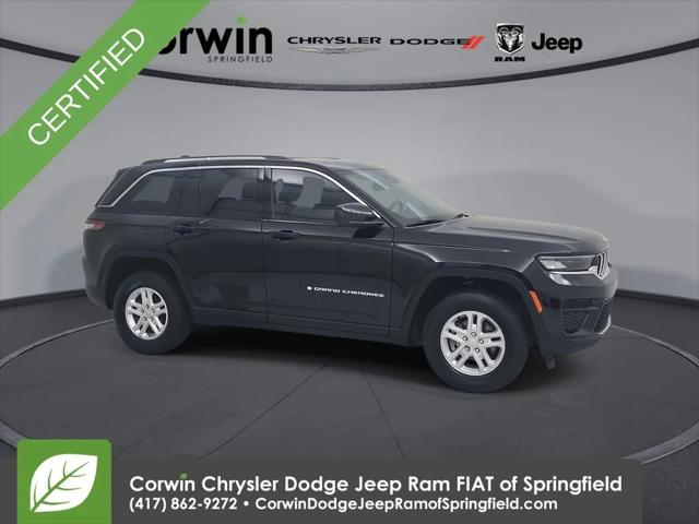 2023 Jeep Grand Cherokee Laredo 4x4 for sale in Springfield, MO