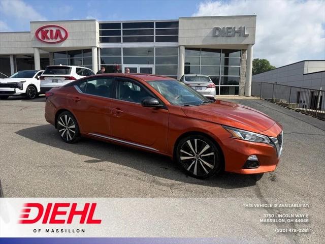 2020 Nissan Altima SR FWD 2020 Nissan Altima SR FWD