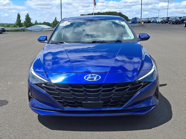 2022 Hyundai Elantra SEL 2022 Hyundai Elantra SEL