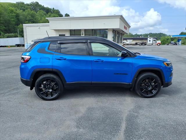2022 Jeep Compass Altitude 4x4 2022 Jeep Compass Altitude 4x4