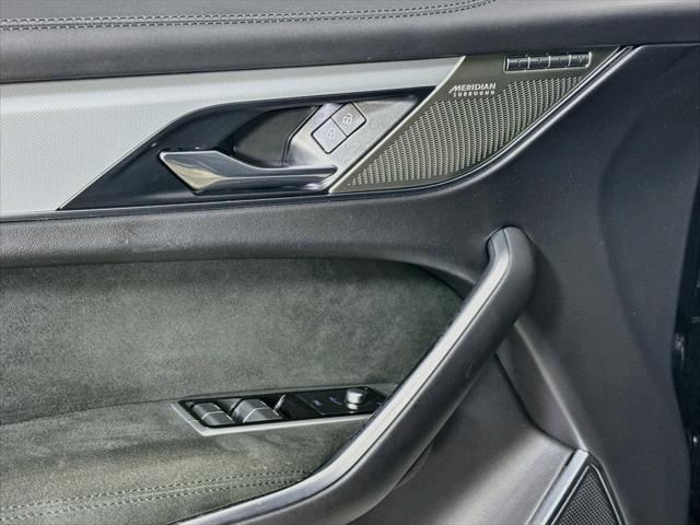 2021 Jaguar F-PACE SVR P550 AWD Automatic