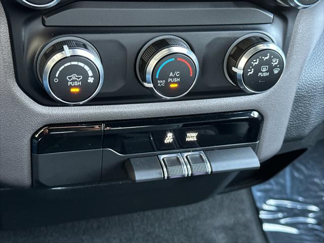 2021 Ram 1500 Big Horn Quad Cab 4x2 64 Box