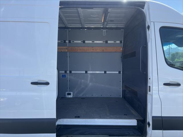 2021 Freightliner Sprinter High Roof I4 Diesel