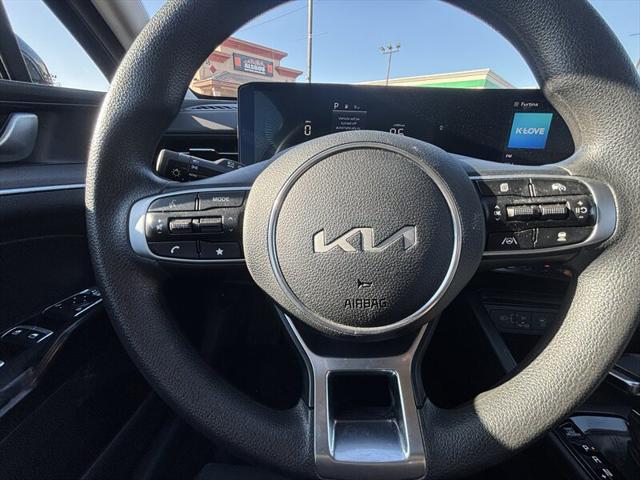 2026 Kia K5 LXS FWD