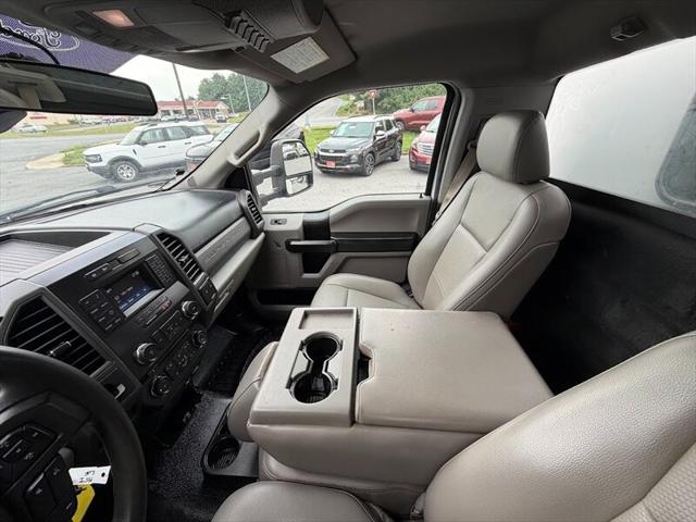 2017 Ford F-550 Unknown