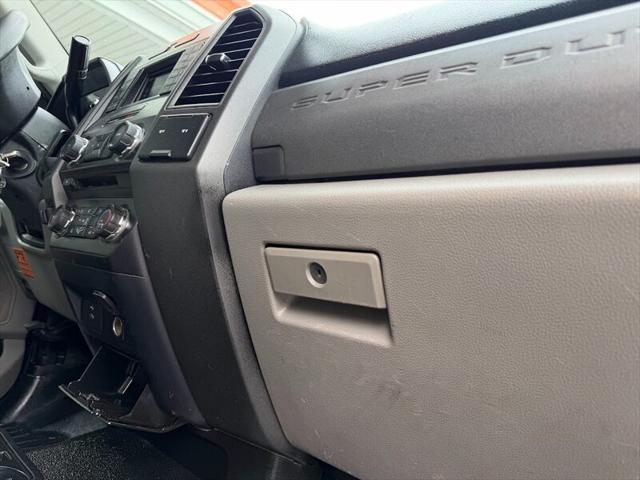 2017 Ford F-550 Unknown