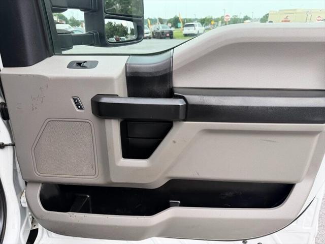 2017 Ford F-550 Unknown