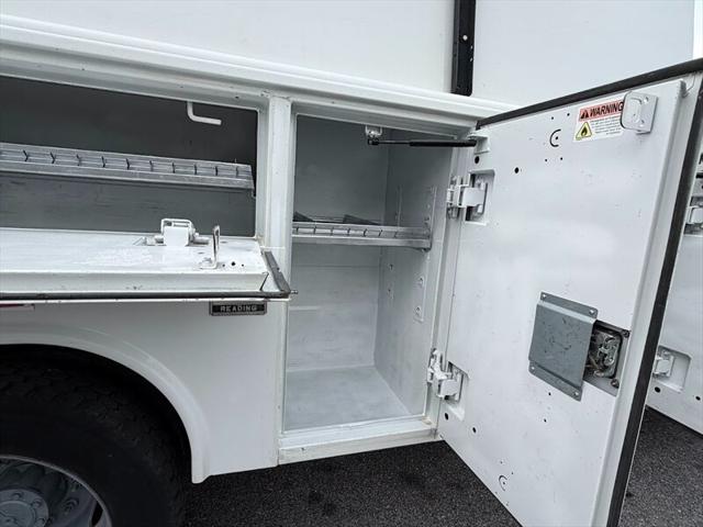 2017 Ford F-550 Unknown