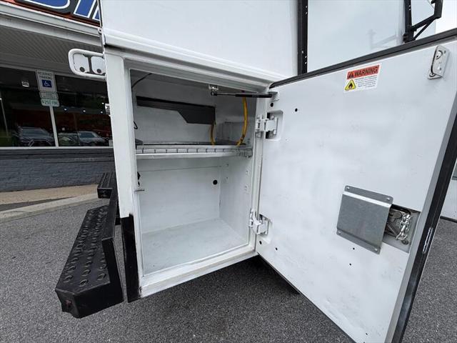 2017 Ford F-550 Unknown