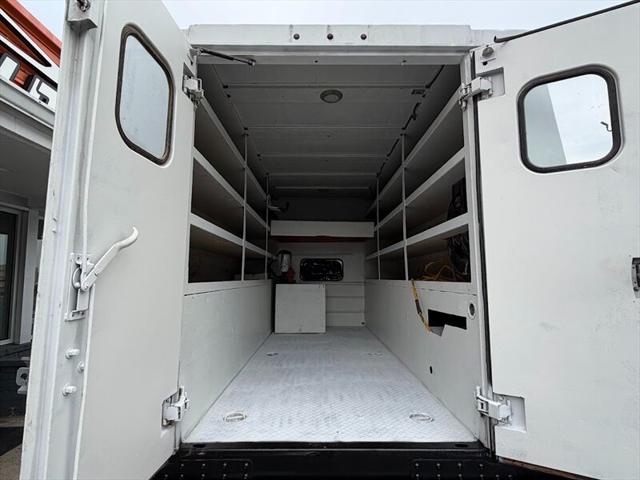 2017 Ford F-550 Unknown