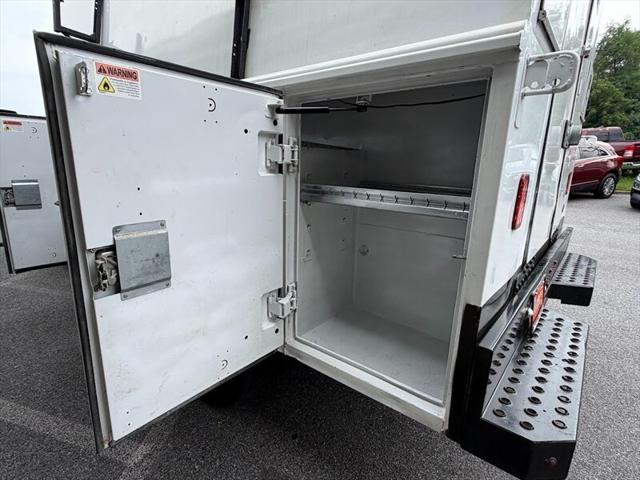 2017 Ford F-550 Unknown