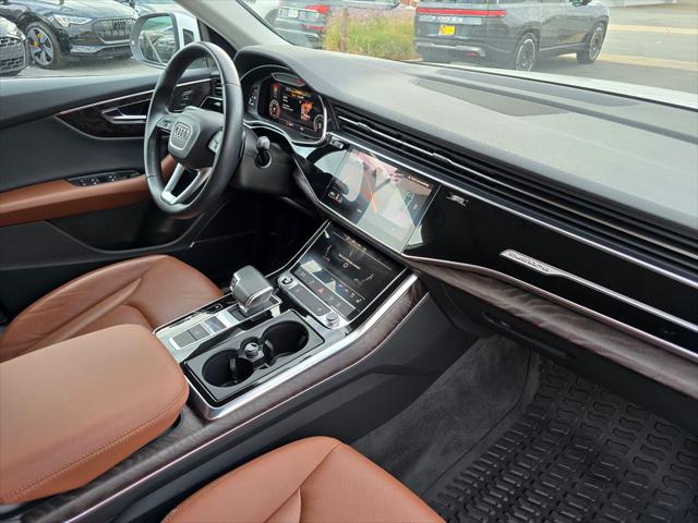 2022 Audi Q8 Premium Plus 55 TFSI quattro Tiptronic
