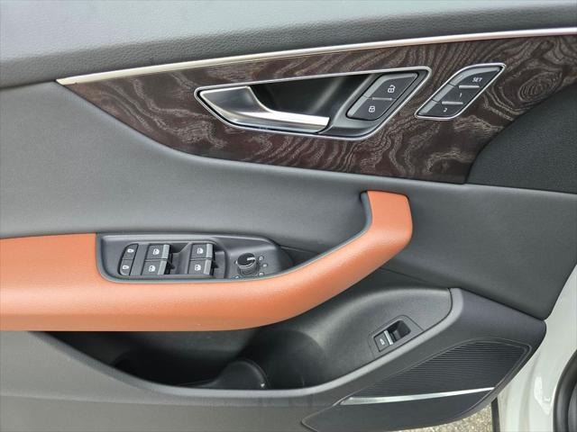2022 Audi Q8 Premium Plus 55 TFSI quattro Tiptronic