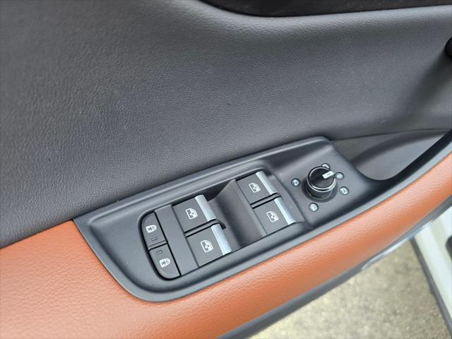 2022 Audi Q8 Premium Plus 55 TFSI quattro Tiptronic