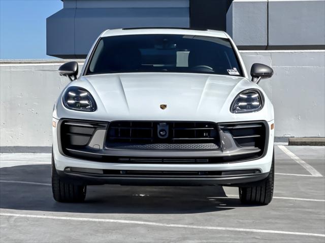 2026 Porsche Macan T