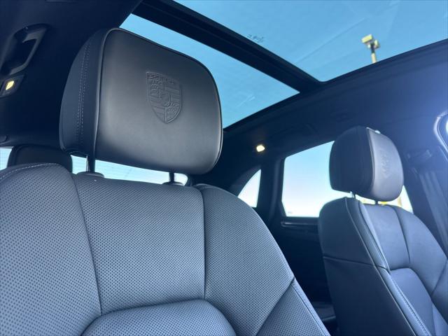 2026 Porsche Macan T
