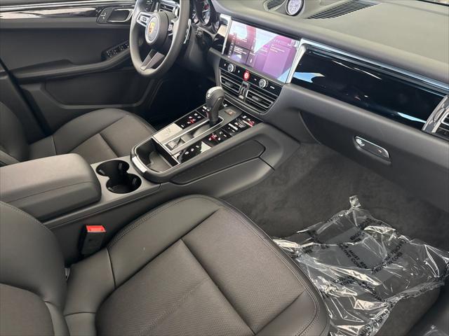 2026 Porsche Macan Unknown