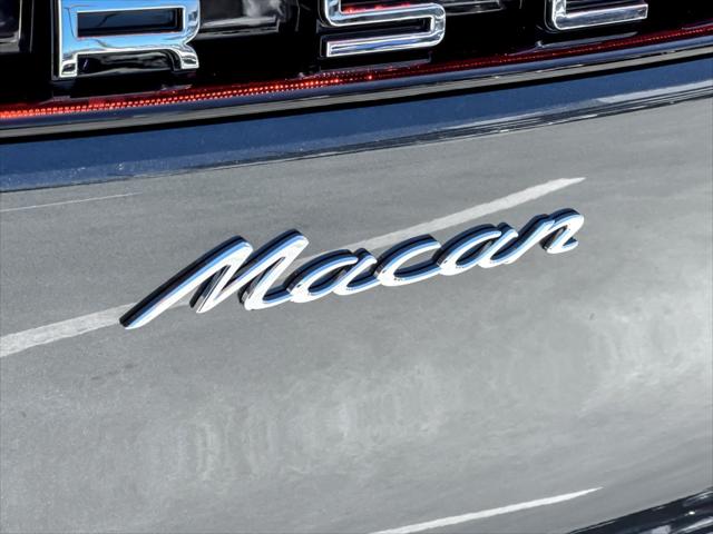 2026 Porsche Macan Unknown